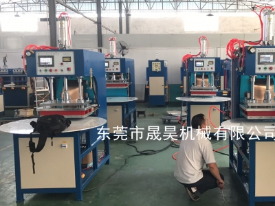 吸塑包装机的结构组成与特点